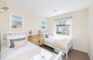 Photo 3 - 3-bed Mews House, Battersea