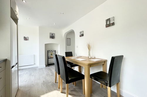 Photo 5 - Worksop Newly Refurbished 2-bedroom House