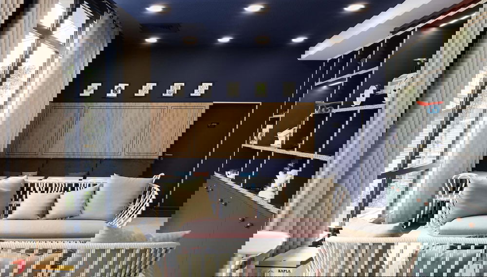 Primary image