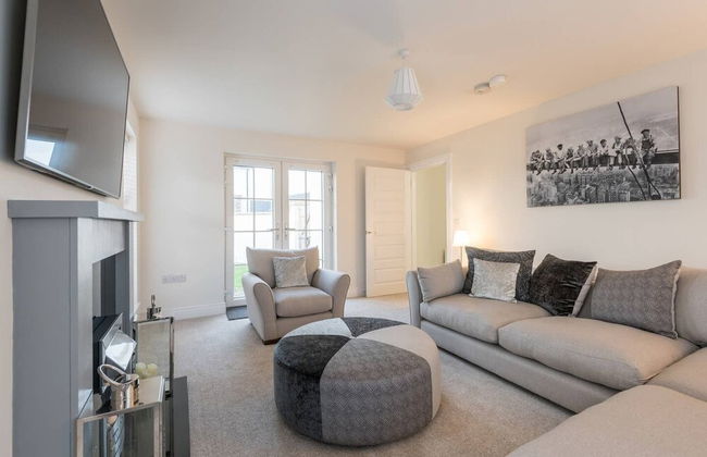 Stylish & Modern 3 Bedroom Home - Foto 14