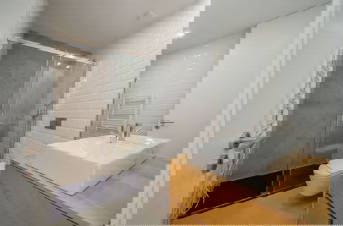 Foto 47 - Courtyard Oporto Design Apartment K With Terrace