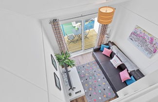 Photo 3 - On the Water 3 Waterside Studio Mezzanine Bedroom Terrace Overlooking the Harbour