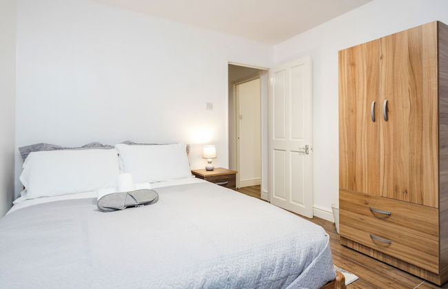 Charming 1-bed Basement Apartment in Lewisham - Foto 2