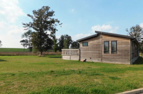 Photo 1 - Spacious 2-bed Lodge in Bury Saint Edmunds