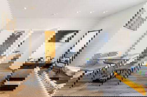 Photo 3 - Beautiful 2br, South Beach