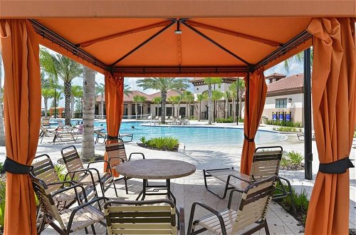 Foto 45 - Fabulous Single Home w/ Pool at Solterra Resort