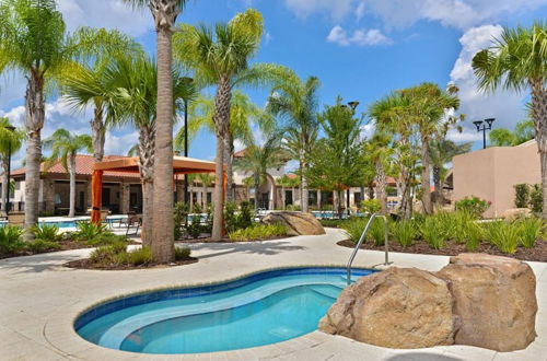 Foto 46 - Fabulous Single Home w/ Pool at Solterra Resort