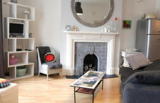 Photo 1 - Trendy 2BD Flat in West Hampstead