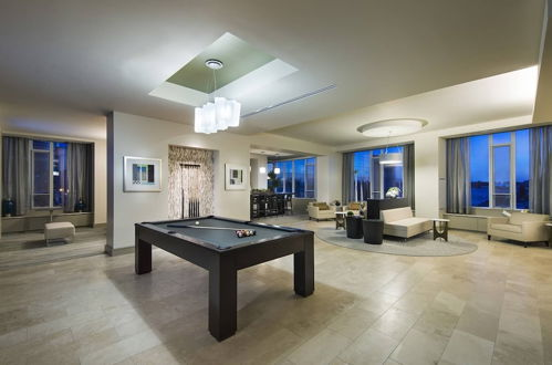 Photo 11 - Luxurious Studio in the Seaport District