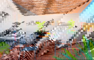 Foto 1 - Apartment in Sevilla with terrace