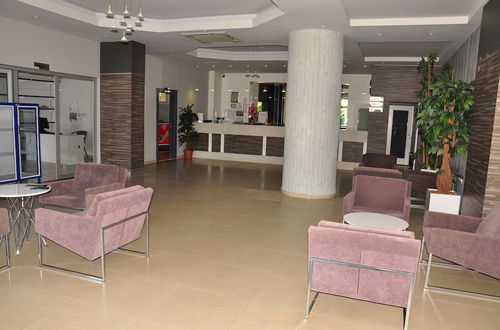 Photo 2 - Vega Green Apart Hotel