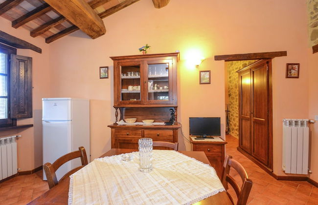 Stunning Holiday Home in Umbria With Jacuzzi - Foto 69