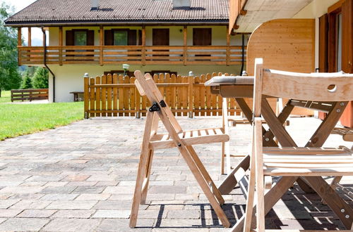 Photo 9 - Spacious Chalet with Garden near Ski Area in Tyrol