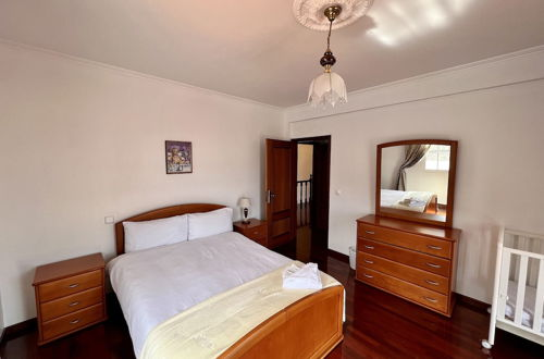 Photo 10 - Classic Tranquil Madeiran 4-bedroom Villa Funchal