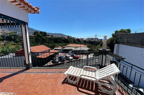 Foto 36 - Classic Tranquil Madeiran 4-bedroom Villa Funchal