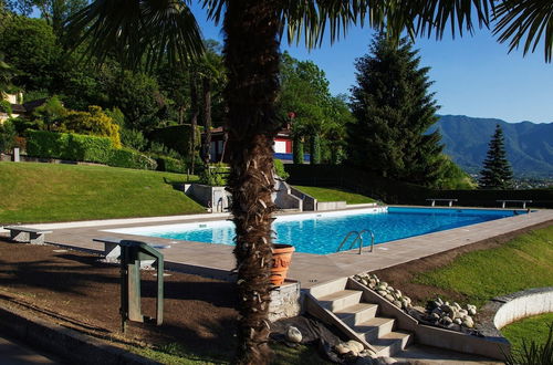 Photo 18 - Residenza due Laghi Pool Lake View