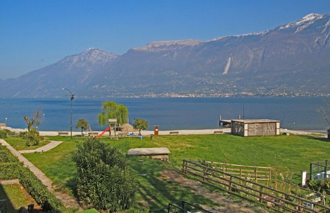 Holideal Campione Beach House - Photo 13