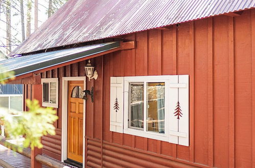 Photo 18 - Red House - Minutes to Shaver Lake