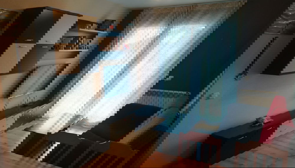 Primary image