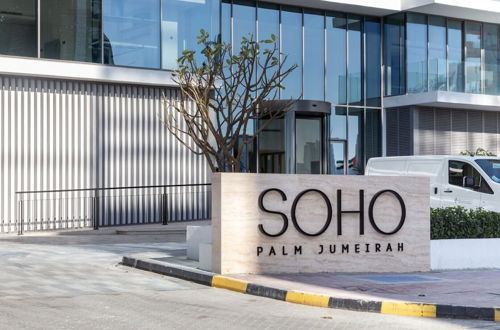 Photo 2 - Posh & Spotless 1BR Apartment on Palm Jumeirah