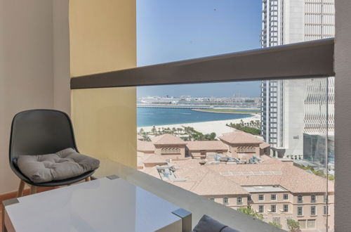 Foto 17 - Maison Privee - Premium Studio Apt in the Heart of JBR Beach, Dubai