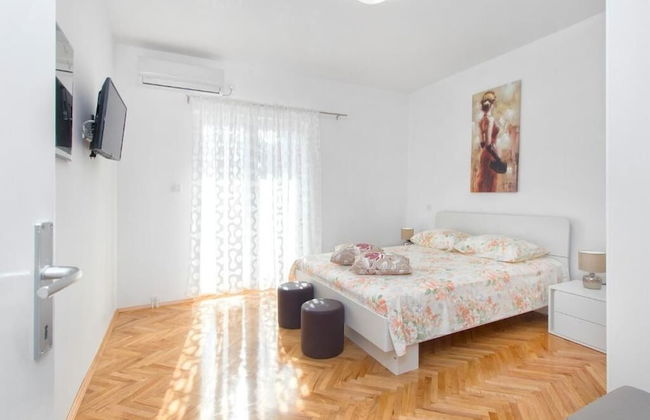 Mila - 100m From the sea - A3 - Foto 2