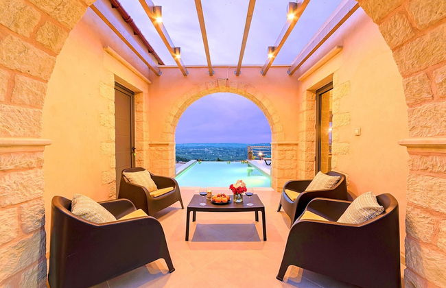 Villa Vardis Heated Pool - Photo 3