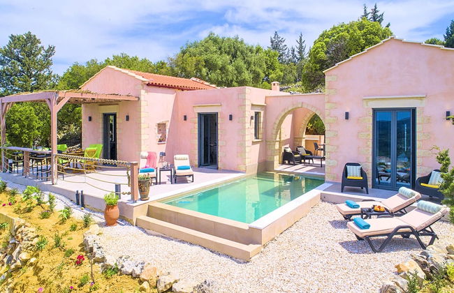 Villa Vardis Heated Pool - Photo 18