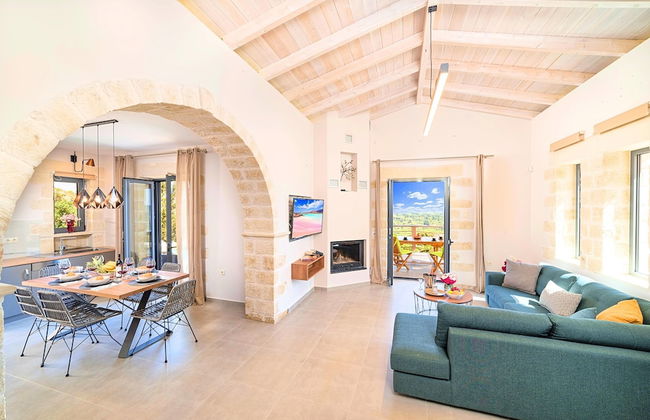 Villa Vardis Heated Pool - Photo 10