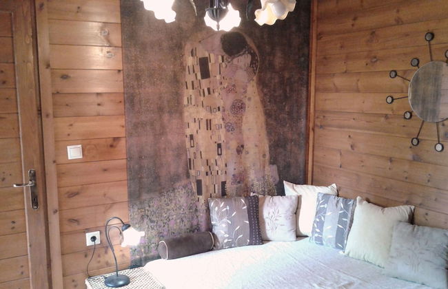 Wooden House near Sea - Photo 5