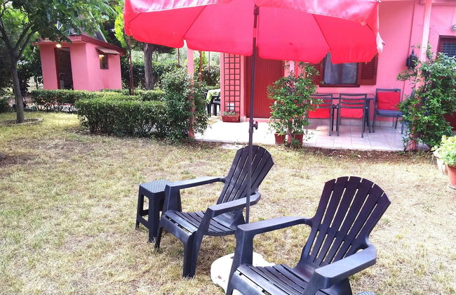 Wooden House near Sea - Photo 27