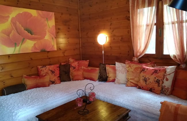 Wooden House near Sea - Photo 14