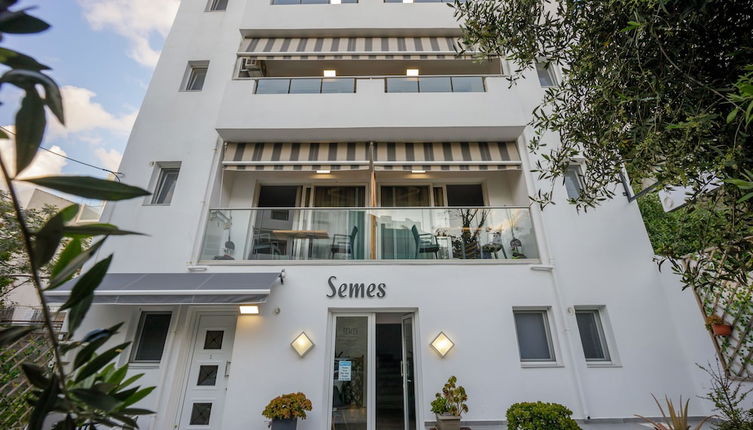 Photo 1 - Semes Luxury Apartments by Estia