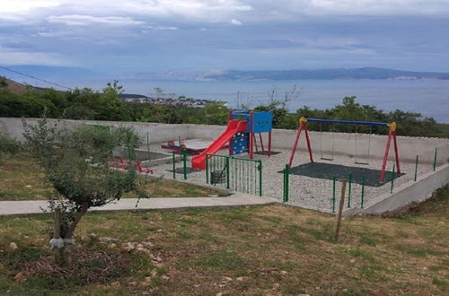 Photo 15 - Quaint Villa in Crikvenica With Pool