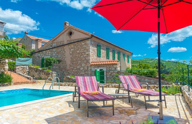 Quaint Villa in Crikvenica With Pool - Foto 1