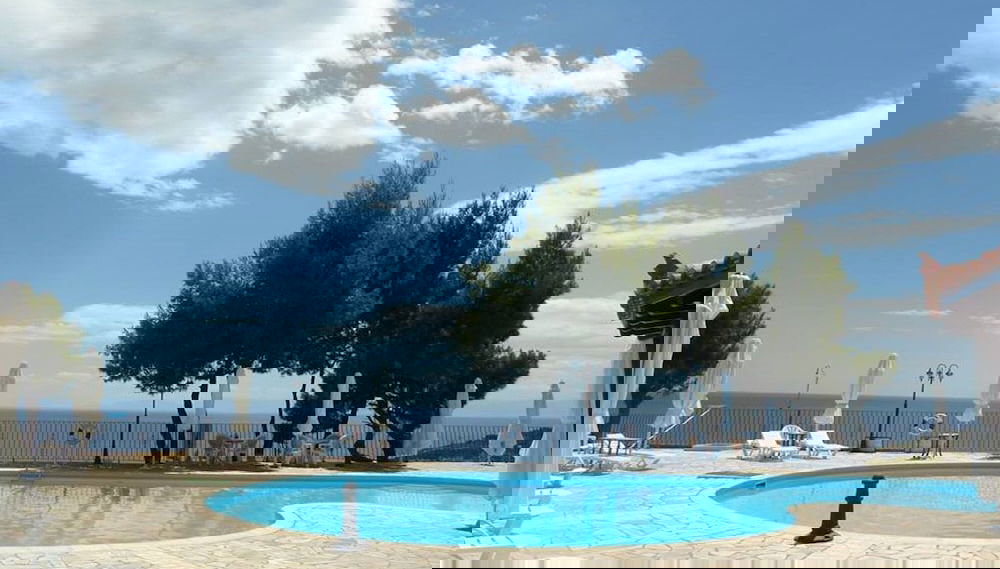 Primary image
