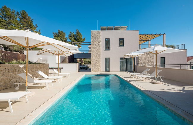 Luxury Villa Juliet with Heated Pool - Foto 38