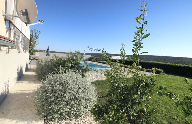 Villa in Debeljak With Private Pool - Foto 31