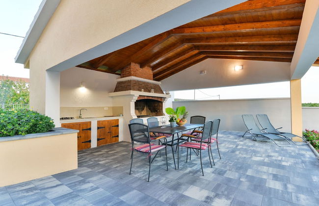 Villa in Debeljak With Private Pool - Foto 41