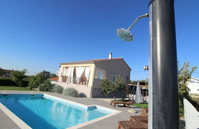 Villa in Debeljak With Private Pool - Foto 30