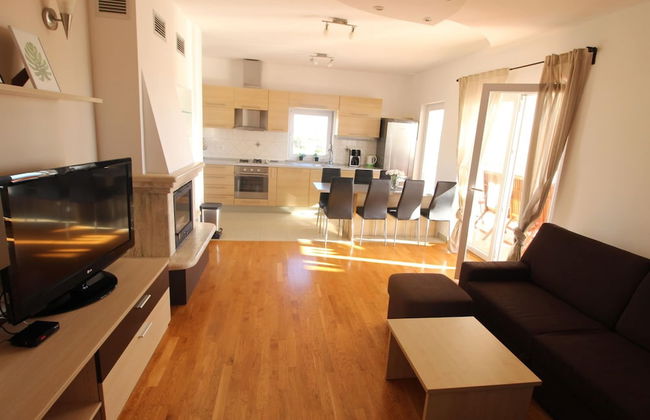 Villa in Debeljak With Private Pool - Foto 9