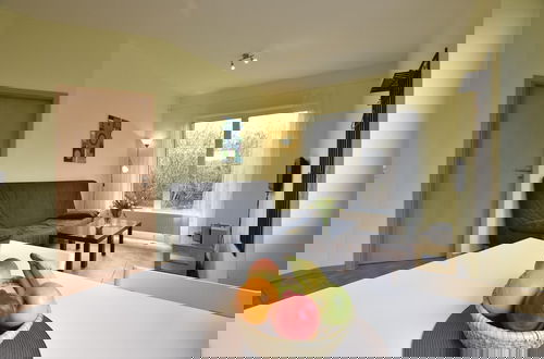 Foto 5 - Peaceful Apartment in Zierow With Terrace