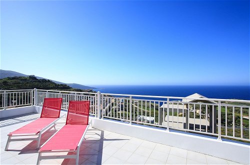 Photo 13 - Stunning 3-bed Villa in Agia Pelagia With Sea View