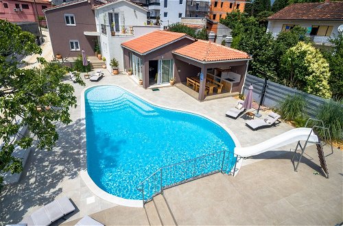 Foto 38 - Five bedroom villa Emily with pool