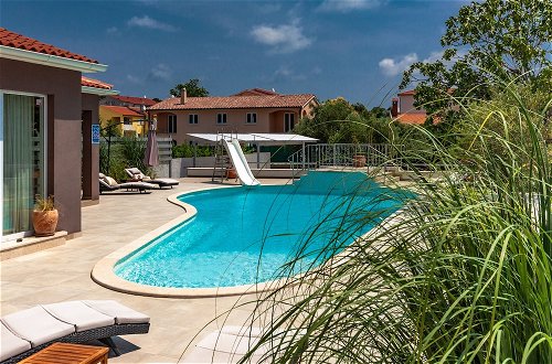 Foto 41 - Five bedroom villa Emily with pool