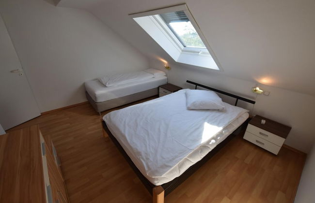 Tolstov-Hotels Generous 3 Room Apartment - Foto 10