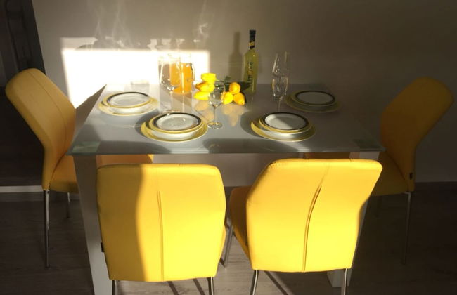 Sunflower-beautiful Modern Apt. w. Terrace&garden - Foto 8