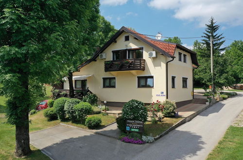 Photo 1 - Boutique Apartment in Selište Drežnićko with Garden