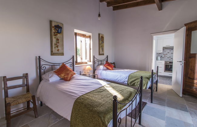 Estia Anogaia Cottage - Photo 3