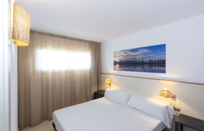 Acacias Apartamentos Salou - Foto 3